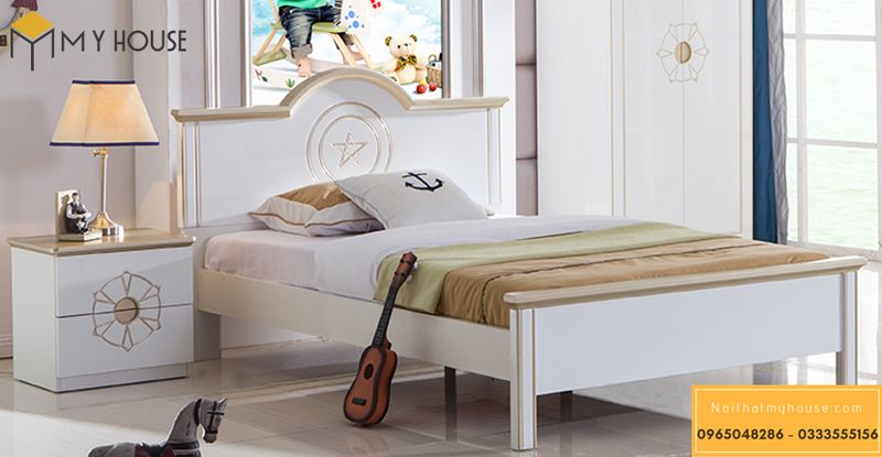 01 mẫu thiết kế giường đẹp, gỗ sồi Nga