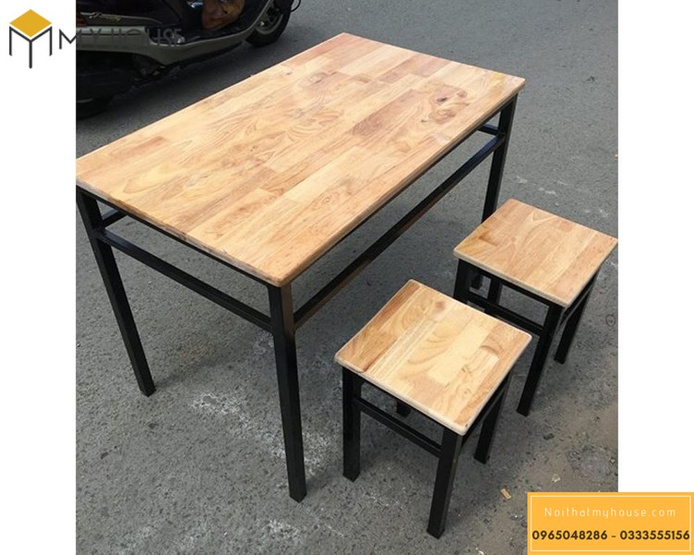 Bộ bàn ghế tạo nên từ gỗ ghép
