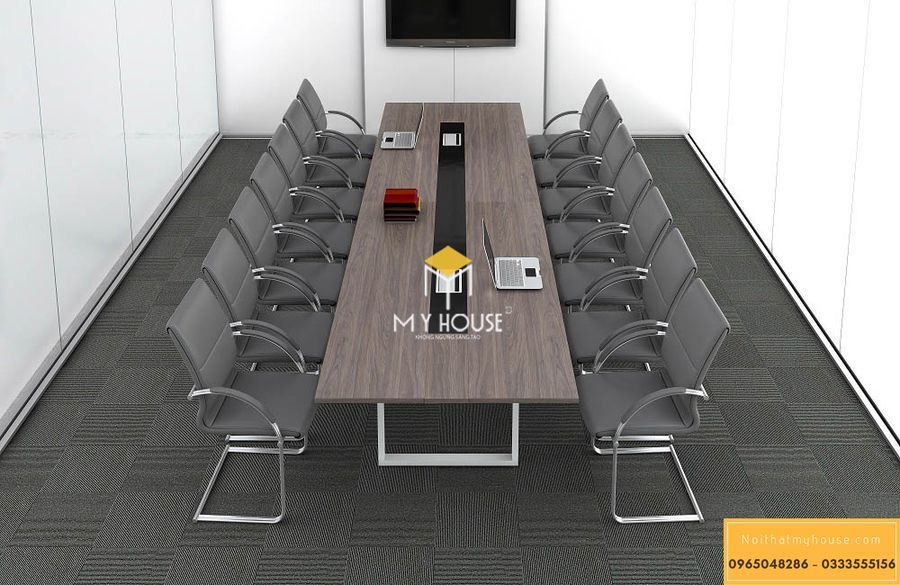 Chiều rộng của bàn họp được thiết kế tương ứng với kích thước chiều dài thường thì với chiều dài 2,4m – 3m