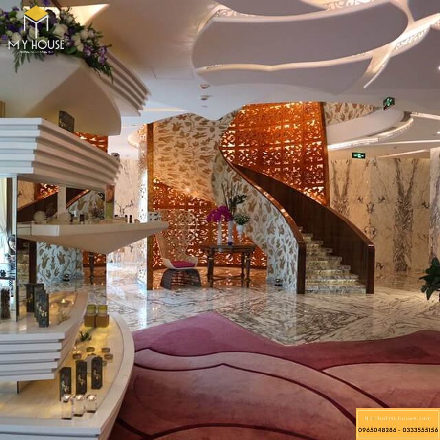 Nội thất sảnh khách sạn 6 sao The Reverie tại Việt Nam _ View 4