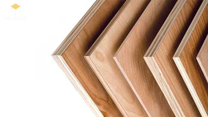 Plywood là tên gọi tiếng Anh của loại gỗ ván ép đang được sử dụng phổ biến trong sản xuất
