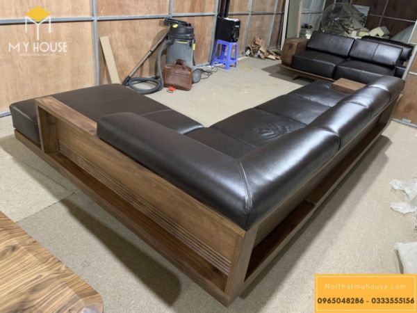 Sofa chữ L gỗ óc chó