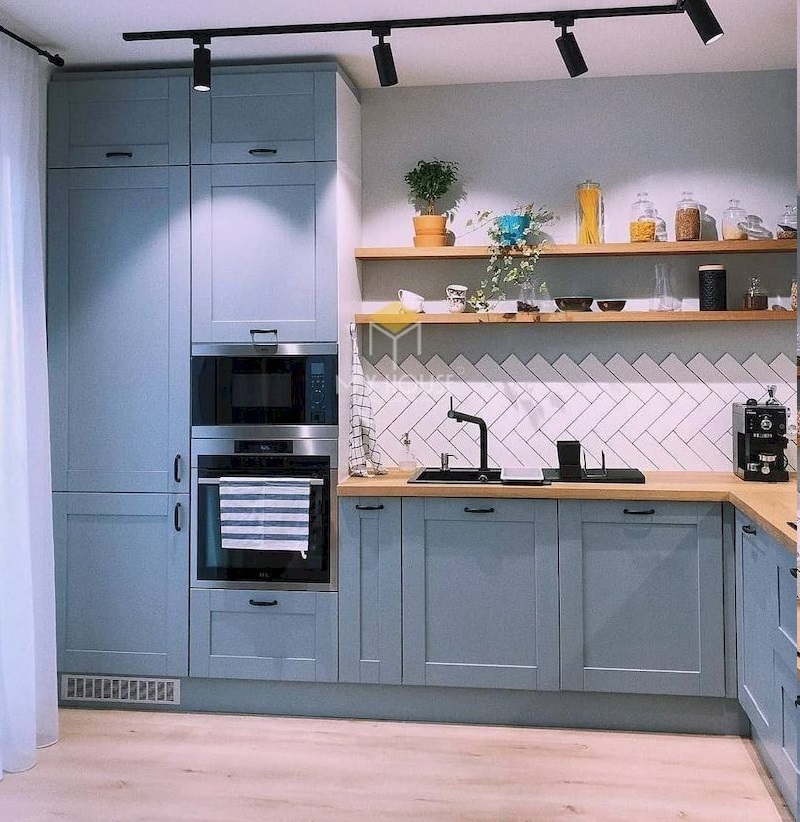 Tủ bếp tân cổ điển đơn giản màu xanh phù hợp với mọi phong cách nội thất