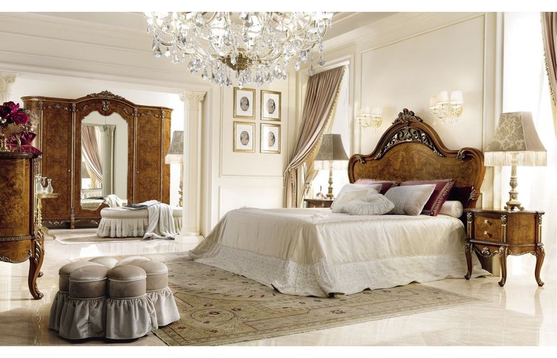 Phòng ngủ hoàng gia diện tích rộng, chất liệu nội thất cao cấp